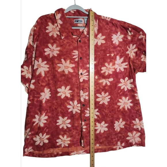UN TIED HAWAIIAN Short Sleeve Button Up Shirt Red Mens Size Large - Picture 4 of 5